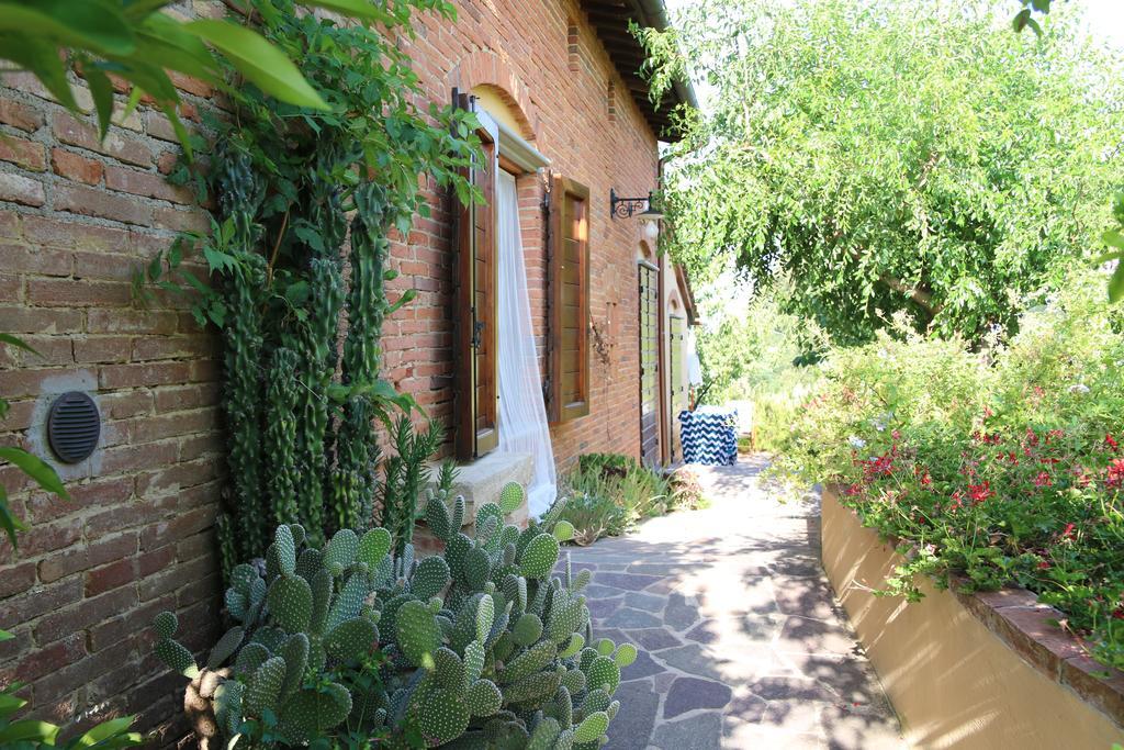 Agriturismo Poggio Al Tesoro Crespina Dış mekan fotoğraf