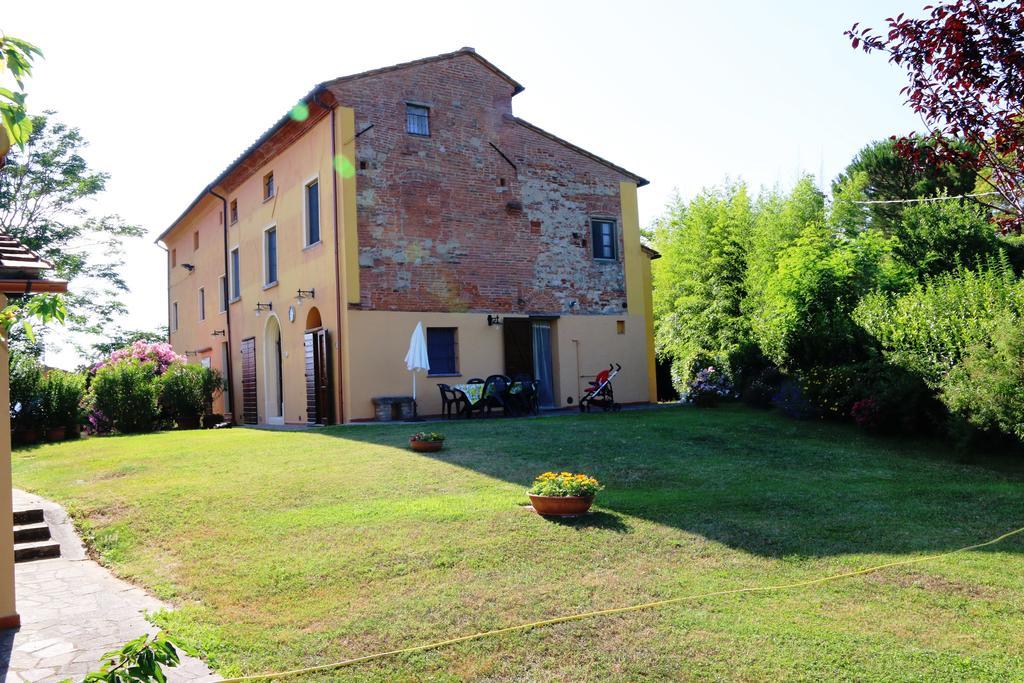 Agriturismo Poggio Al Tesoro Crespina Dış mekan fotoğraf