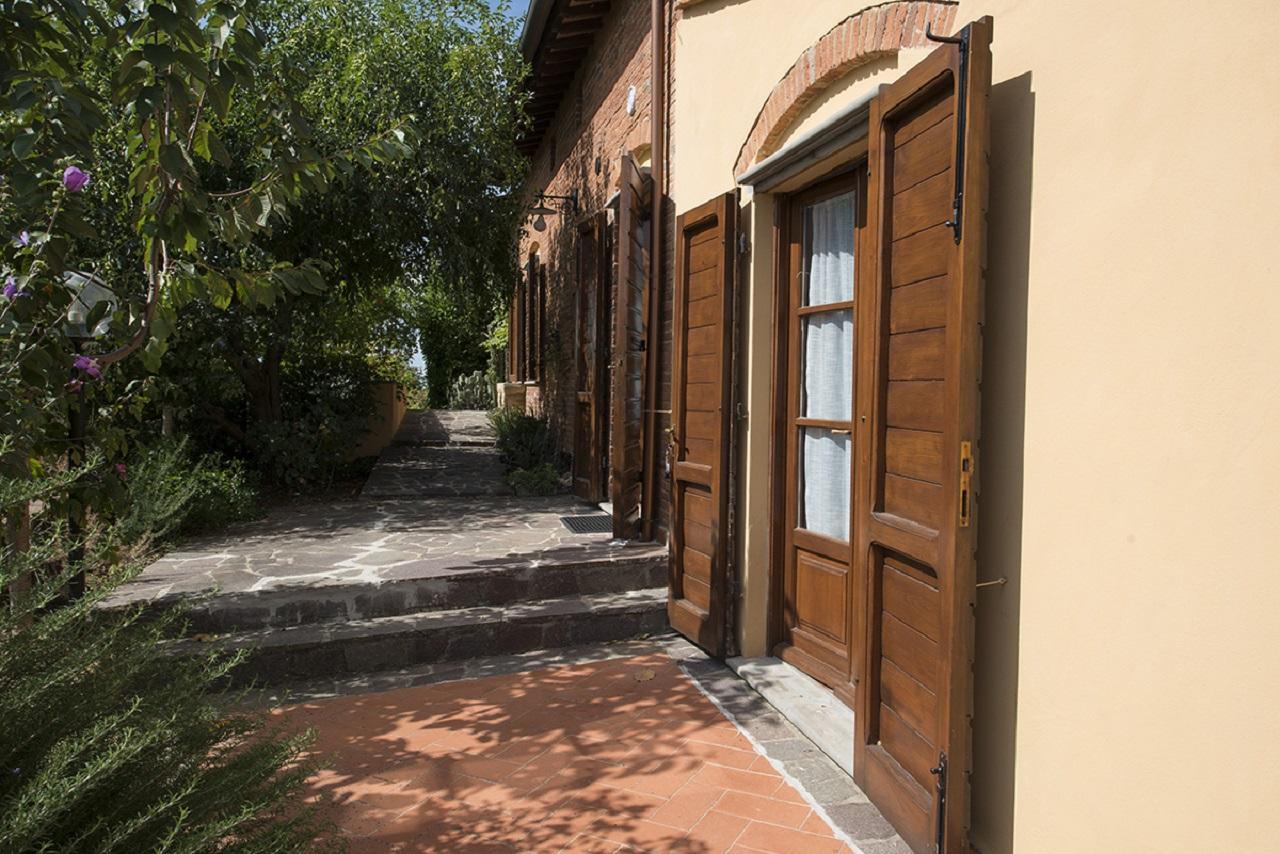 Agriturismo Poggio Al Tesoro Crespina Dış mekan fotoğraf